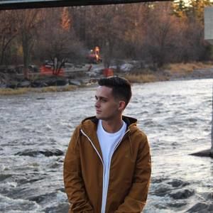 Meet your Posher, Liam